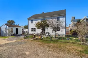 10 Brissette Ave, Salisbury, MA 01952 - Photo 5