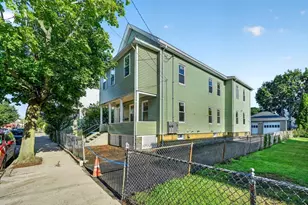 63 Malden St, Malden, MA 02148 - Photo 17
