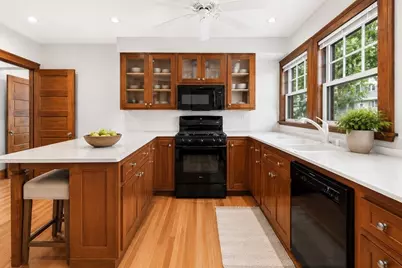 303 Washington Street #1, Winchester, MA 01890 - Photo 5