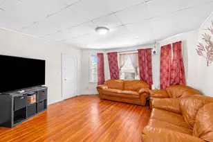 84 Cory St, Fall River, MA 02720 - Photo 5