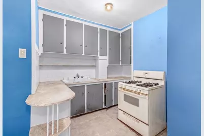 84 Cory St, Fall River, MA 02720 - Photo 13