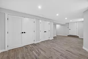 21 Hutchinson St, Winthrop, MA 02152 - Photo 13