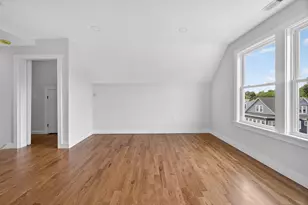 21 Hutchinson St, Winthrop, MA 02152 - Photo 11
