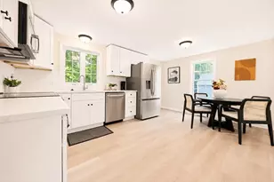 34-36 Hammond St, Bridgewater, MA 02324 - Photo 7