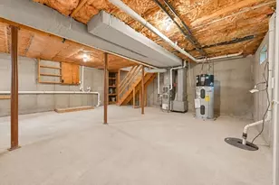 34-36 Hammond St, Bridgewater, MA 02324 - Photo 25