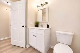 34-36 Hammond St, Bridgewater, MA 02324 - Photo 9