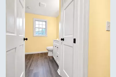 345 Laurel St #1, Bridgewater, MA 02324 - Photo 9