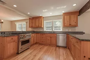 577R First Parish Rd, Scituate, MA 02066 - Photo 7