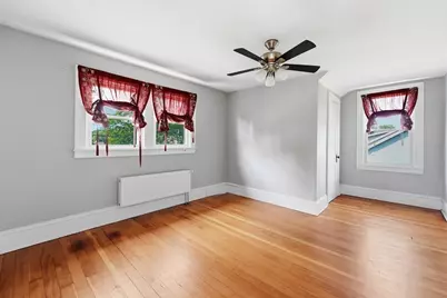 22 Highland View St, Westfield, MA 01085 - Photo 13