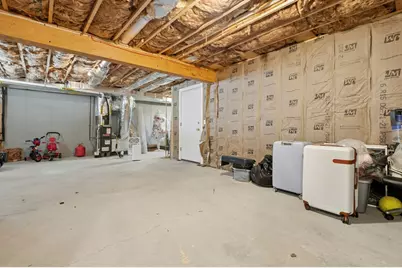 133 Apricot St, Worcester, MA 01603 - Photo 29