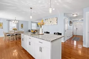 133 Apricot St, Worcester, MA 01603 - Photo 5