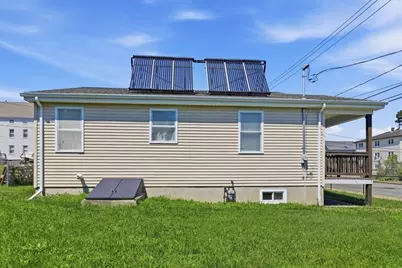 1033 Rodman St, Fall River, MA 02721 - Photo 37