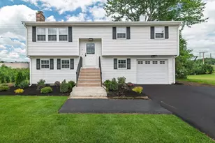 5 Burning Tree Ter, Natick, MA 01760 - Photo 1