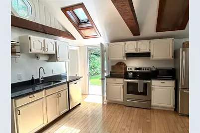 16 Yale Rd, Hopkinton, MA 01748 - Photo 5
