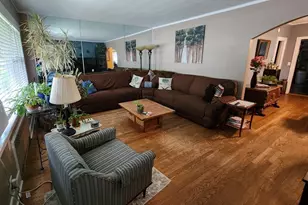 1009 Maple St, Palmer, MA 01069 - Photo 5