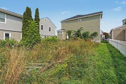 23 Bryan St, Fall River, MA 02724 - Photo 15