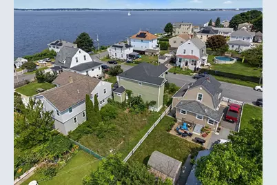 23 Bryan St, Fall River, MA 02724 - Photo 17