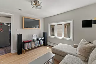 35 Franklin Ave, Somerville, MA 02145 - Photo 9