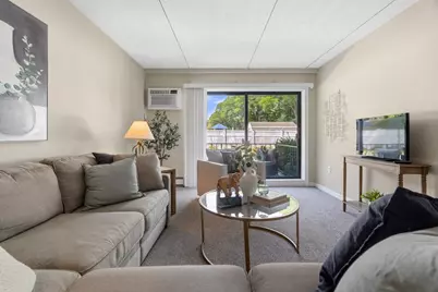573 Broad St #135, Weymouth, MA 02189 - Photo 3