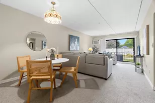 573 Broad St, Weymouth, MA 02189 - Photo 5