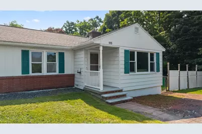 115 Crescent St, Shrewsbury, MA 01545 - Photo 3