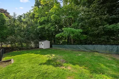 115 Crescent St, Shrewsbury, MA 01545 - Photo 31
