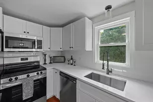 115 Crescent St, Shrewsbury, MA 01545 - Photo 15