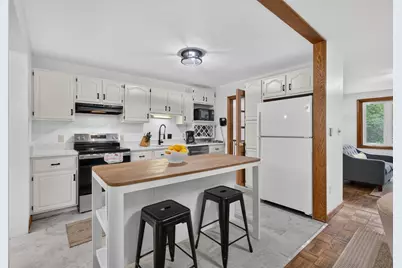 373 Raleigh Tavern Ln, North Andover, MA 01845 - Photo 9