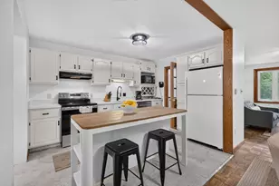 373 Raleigh Tavern Ln, North Andover, MA 01845 - Photo 9