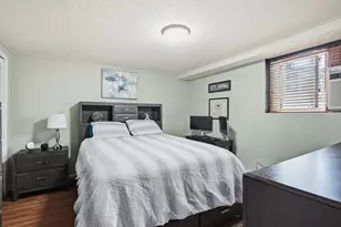 1722 Commonwealth Ave, Boston, MA 02135 - Photo 11