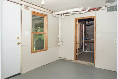 198 Union Street, Northbridge, MA 01588 - Photo 31