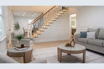 664 Norman St, Fall River, MA 02721 - Photo 5
