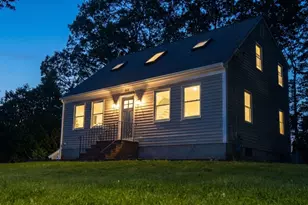 664 Norman St, Fall River, MA 02721 - Photo 3