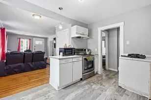 117-119 Groveland St, Springfield, MA 01108 - Photo 25