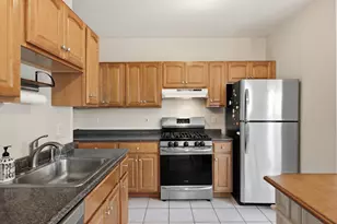 7 Park Ave, Winchester, MA 01890 - Photo 3