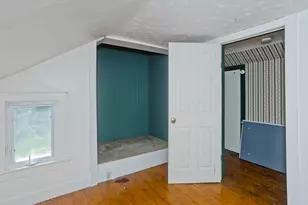23 Maple St, Chester, MA 01011 - Photo 21