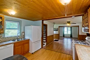 23 Maple St, Chester, MA 01011 - Photo 7