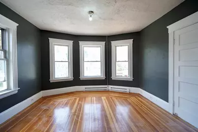 133-135 Woodland St #3, Lawrence, MA 01841 - Photo 3