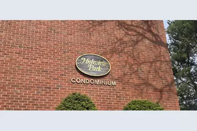 4975 Washington St #310, Boston, MA 02132 - Photo 15