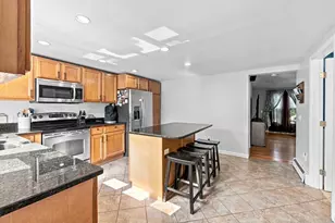 251 Oak St, Raynham, MA 02767 - Photo 7