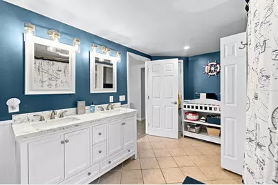 251 Oak St, Raynham, MA 02767 - Photo 13