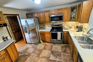 4 Sycamore Dr, Rutland, MA 01543 - Photo 11