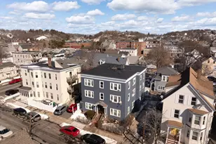 53 Arlington St, Lynn, MA 01902 - Photo 3