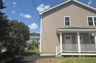 29 Lynn St, Lawrence, MA 01843 - Photo 1