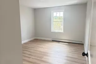 29 Lynn St, Lawrence, MA 01843 - Photo 23