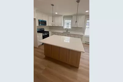 29 Lynn St #2, Lawrence, MA 01843 - Photo 3