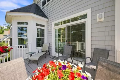 24 Laurelwood Dr, Webster, MA 01570 - Photo 3
