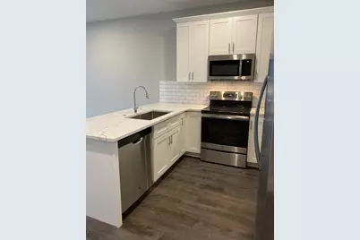 24 Norwood St #2, Boston, MA 02122 - Photo 3
