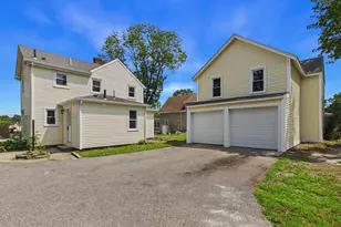 398 Main St, Wareham, MA 02571 - Photo 3