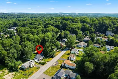 8 Glenwood St, Burlington, MA 01803 - Photo 35